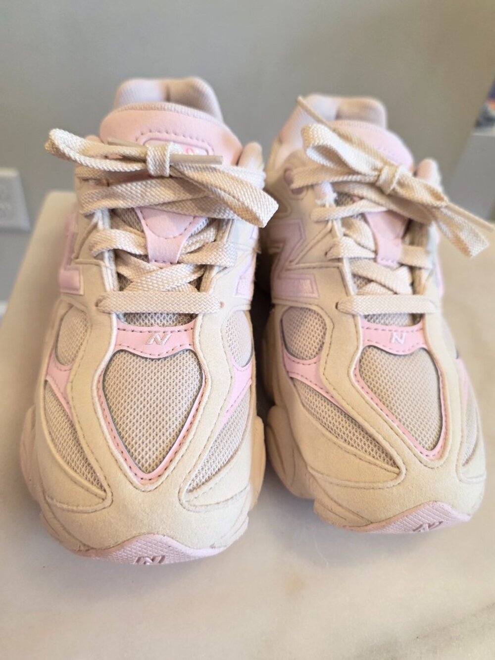 New Balance 9060 Dream State kids size 2